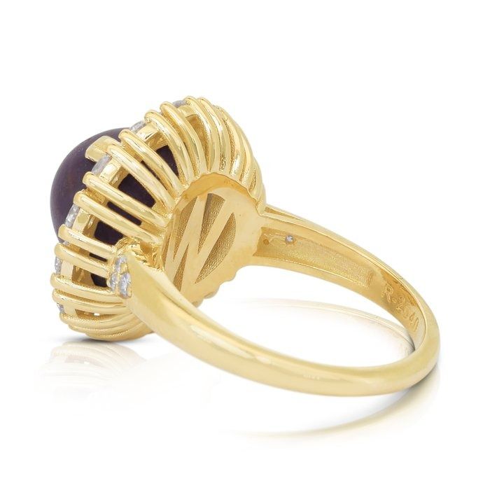 Eye-Catching 12.52ct Sapphire and Diamonds Cocktail Ring in 18k Yellow Gold - GIA Certified