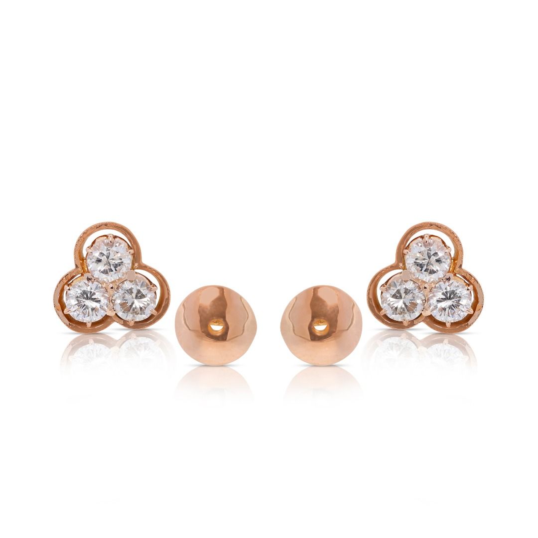 Fabulous 0.90 carat Naturaal Diamond Stud Earrings in 18K Yellow Gold