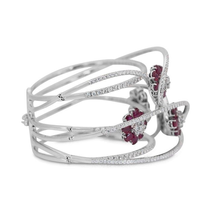 Fascinating 14.60ct Rubies and Diamonds Bracelet in 18k White Gold - IGI Certified