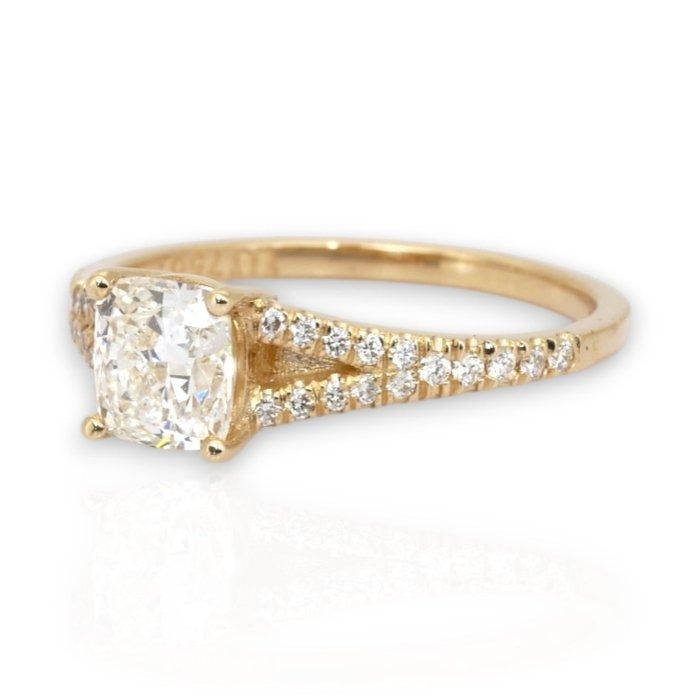 GCI Certified 1.21ct Diamonds Pave Ring in 18k Yellow Gold
