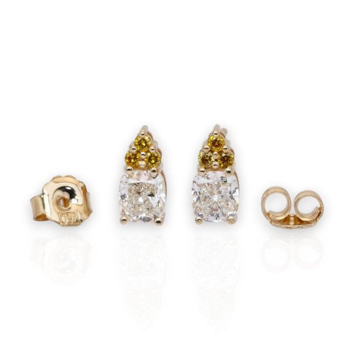 GCI Certified 2.24ct Diamonds Earrings in 18k Yellow Gold