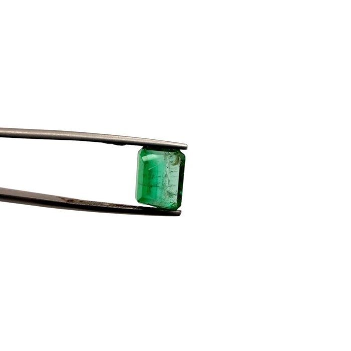 GIA Certified 3.00ct Octagonal-Shaped Emerald Gemstone