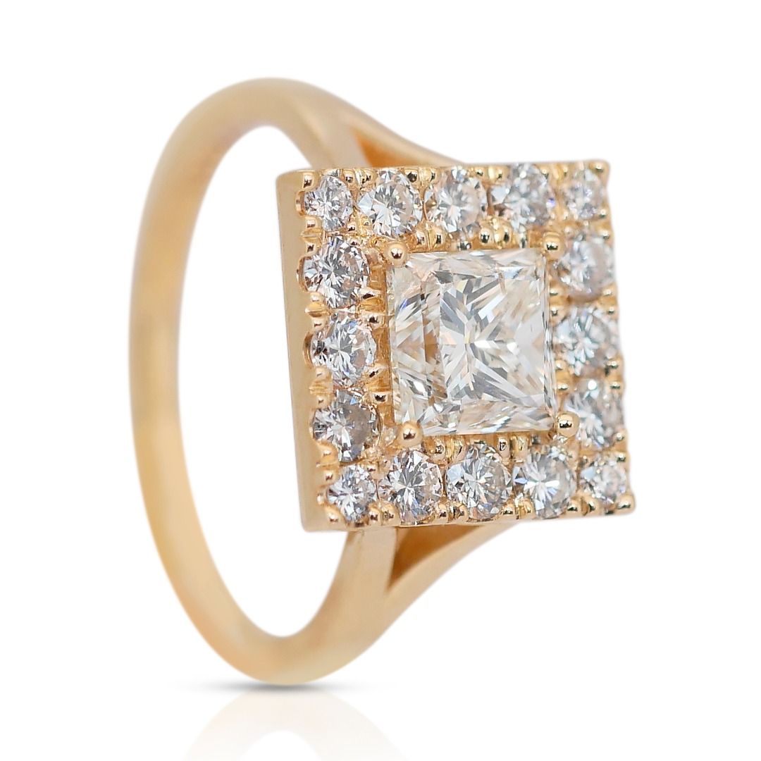 Glamorous 2 carat 28 points Natural Diamond Halo Ring in 18K Yellow Gold with IGI
