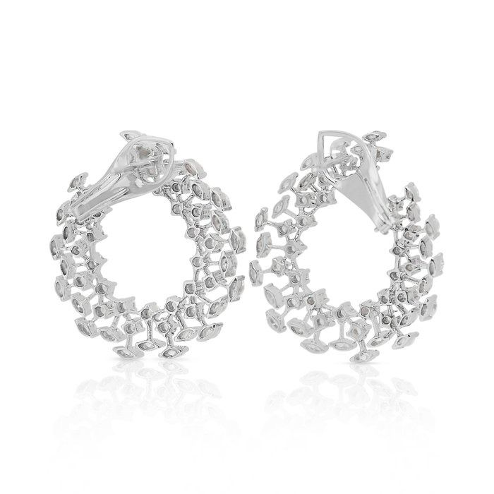 Glamorous 3.43ct Diamonds Earrings in 18k White Gold - IGI Certified
