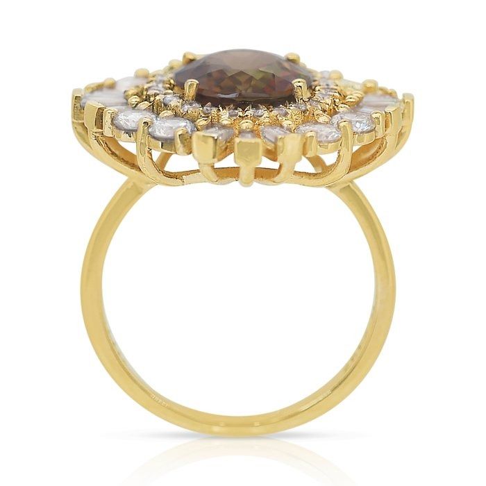 Glamorous 4.36ct Andalusite and Diamonds Cluster Ring in 18k Yellow Gold - IGI Certified