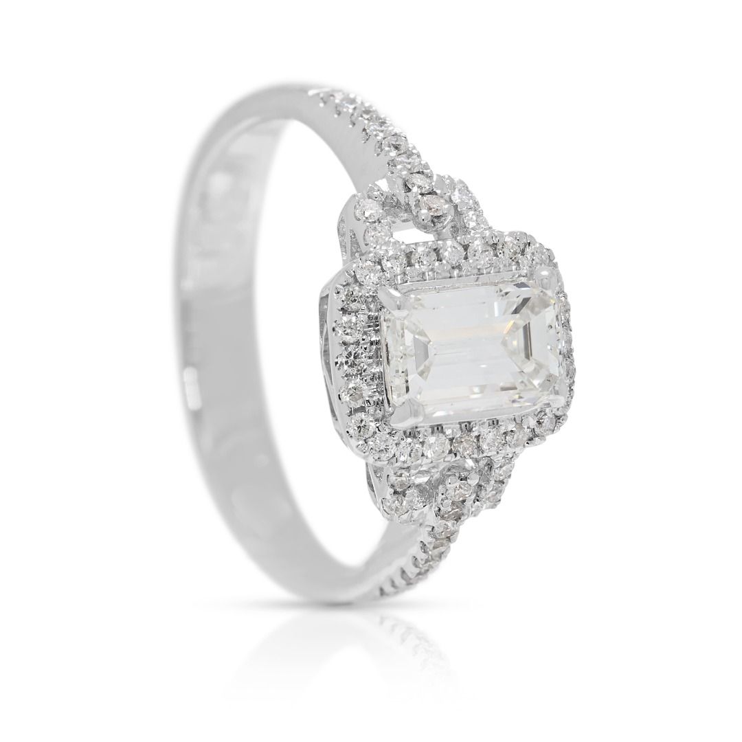 Glowing 1.03ct Diamond Ring in 18K White Gold