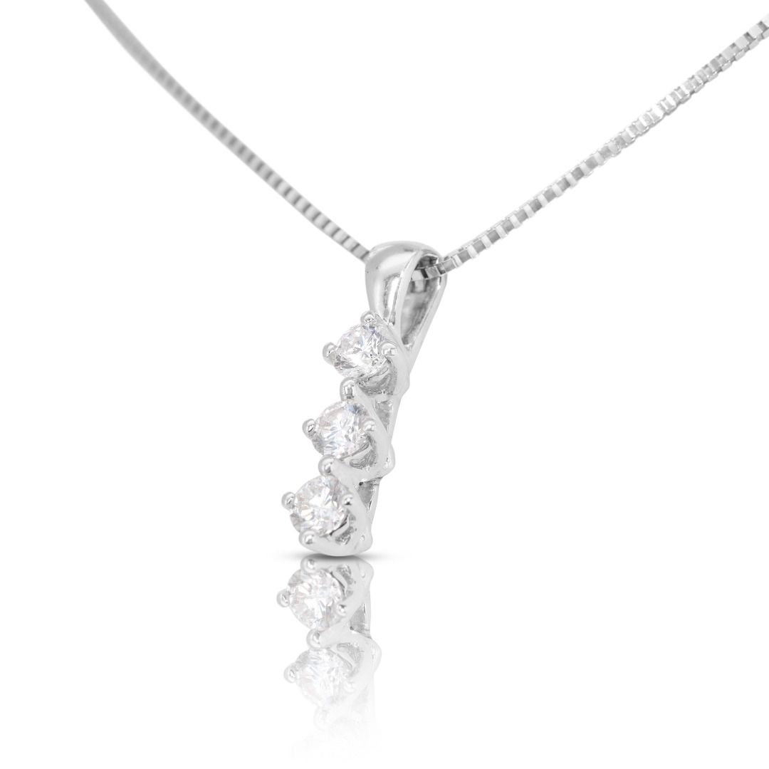 Gorgeous 0.25ct Natural Diamond 3-stone Pendant in 18K White Gold (Chain not Included)