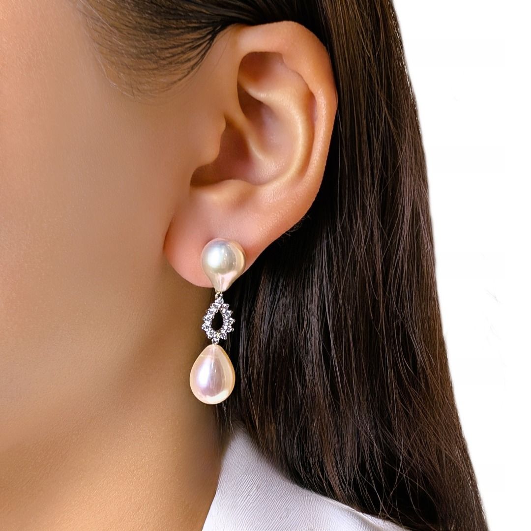 Graceful 0.24ct Diamond & South Sea Pearl Earrings in 18K White Gold