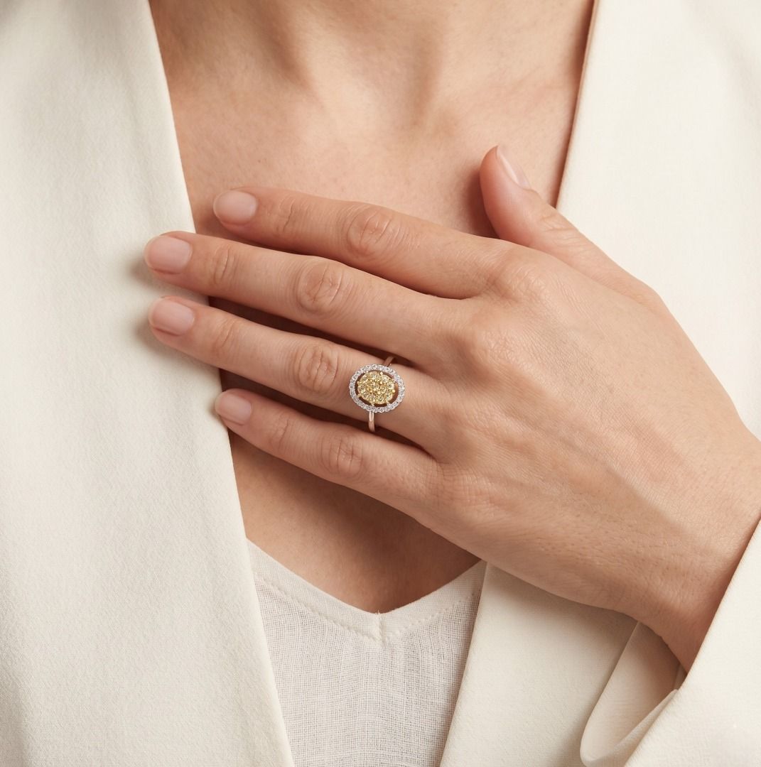 Graceful 0.42ct Natural Diamond Cluster Ring in 18K Two-Tone Gold (New)