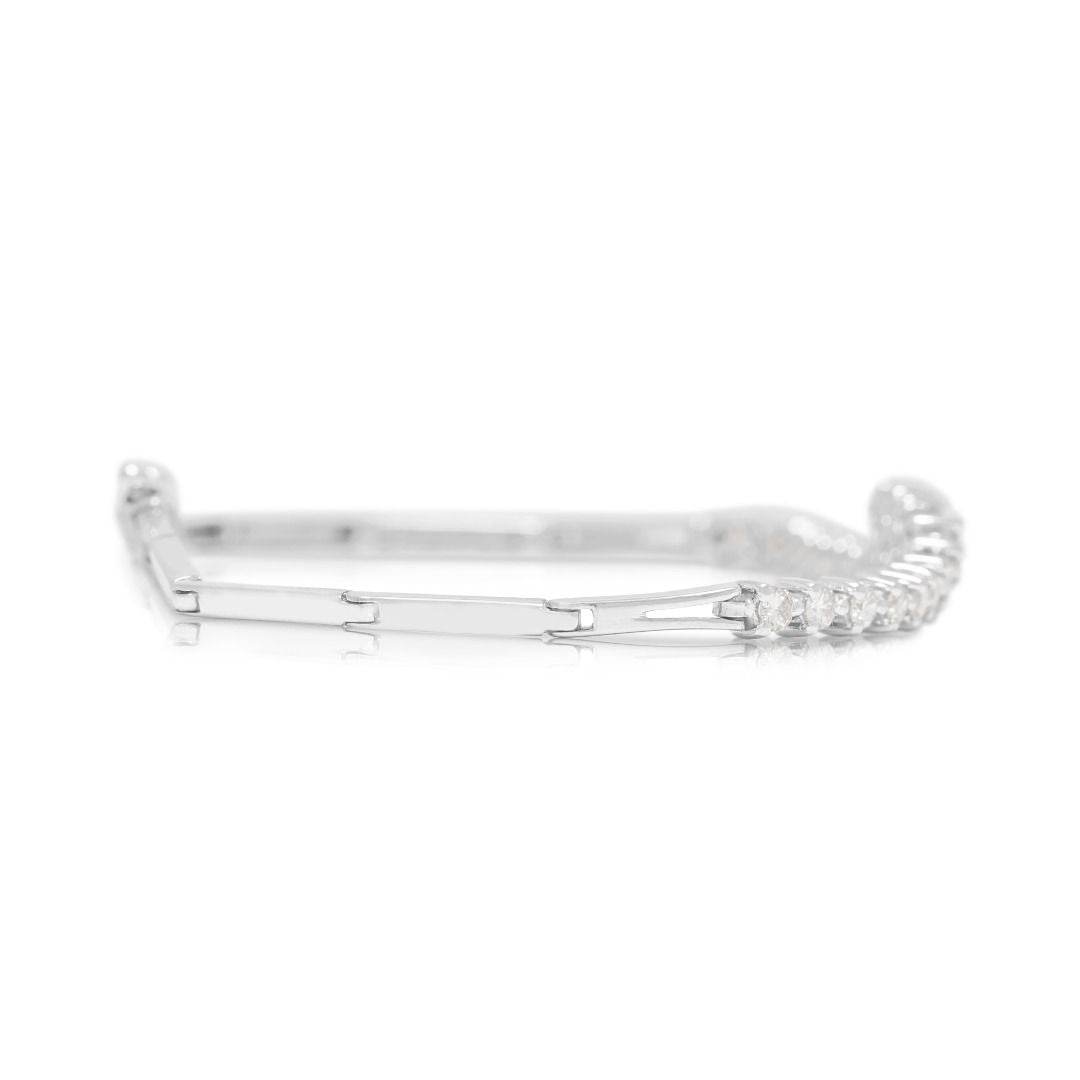 Anmutiges Armband mit 0,72 Karat natürlichen Diamanten im Brillantschliff in 18K Weißgold