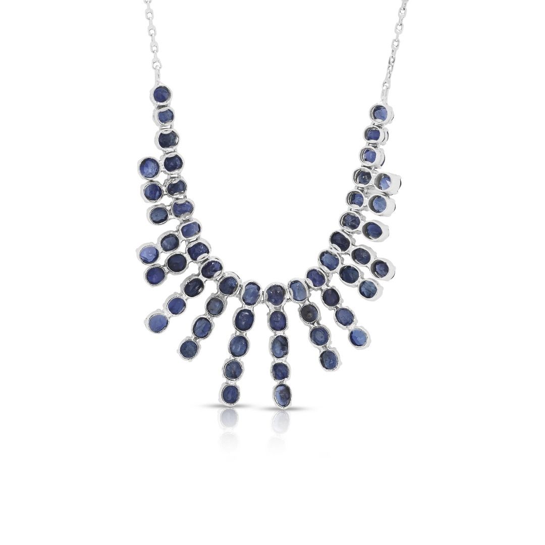 Graceful 2.24ct Sapphire Necklace in 18K White Gold