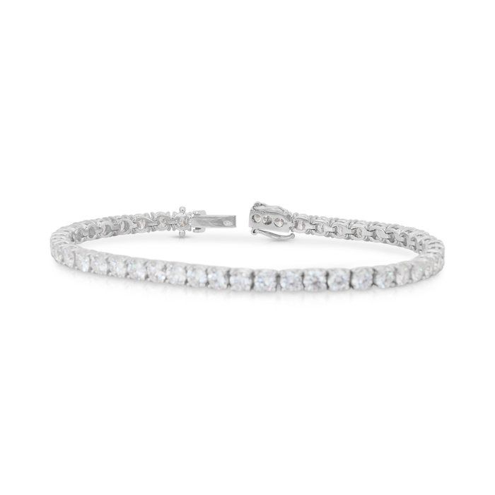 Graceful 9.50ct Diamonds Tennis Bracelet in 18k White Gold - IGI Certified