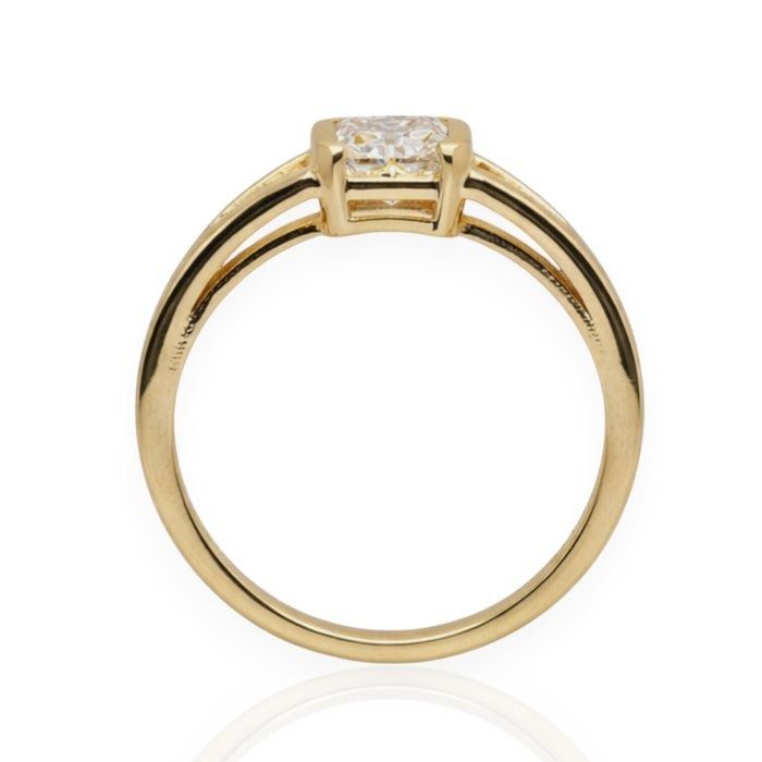 IGI Certified 1.02ct Diamond Solitaire Ring in 18k Yellow Gold