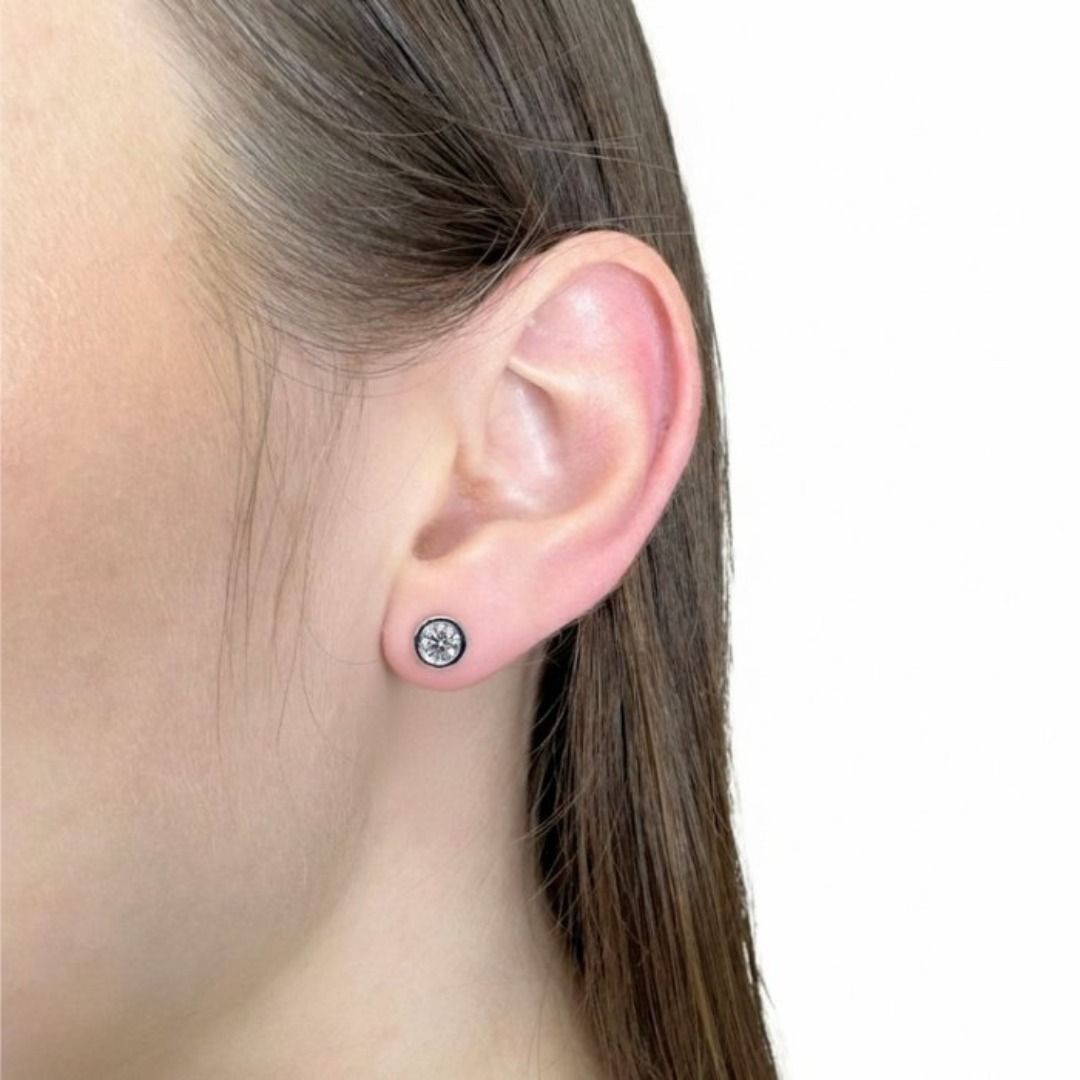 IGI Certified 1.02ct Diamonds Stud Earrings in 18k White Gold