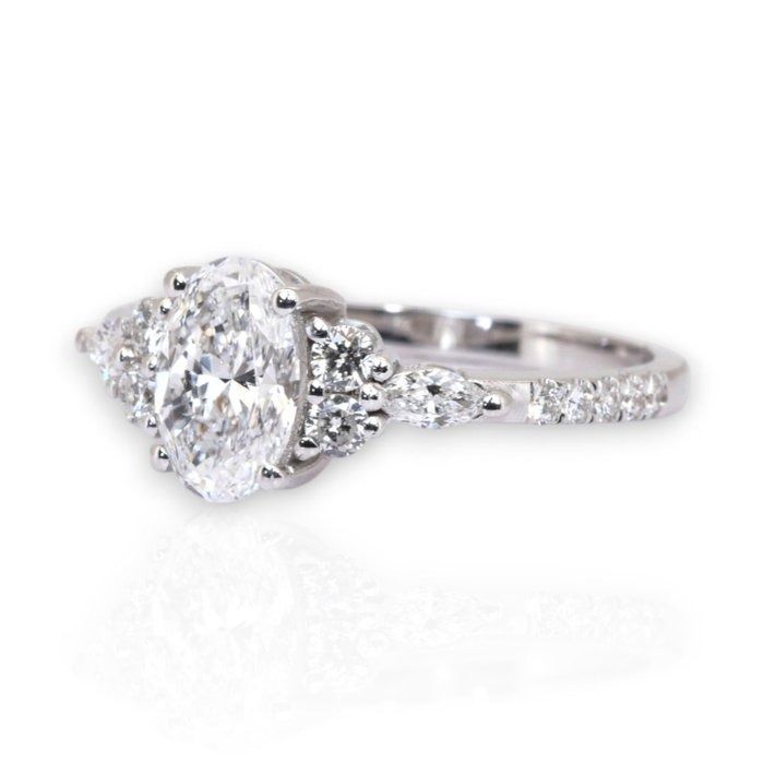 IGI Certified 1.41ct Diamonds Pave Ring in 18k White Gold