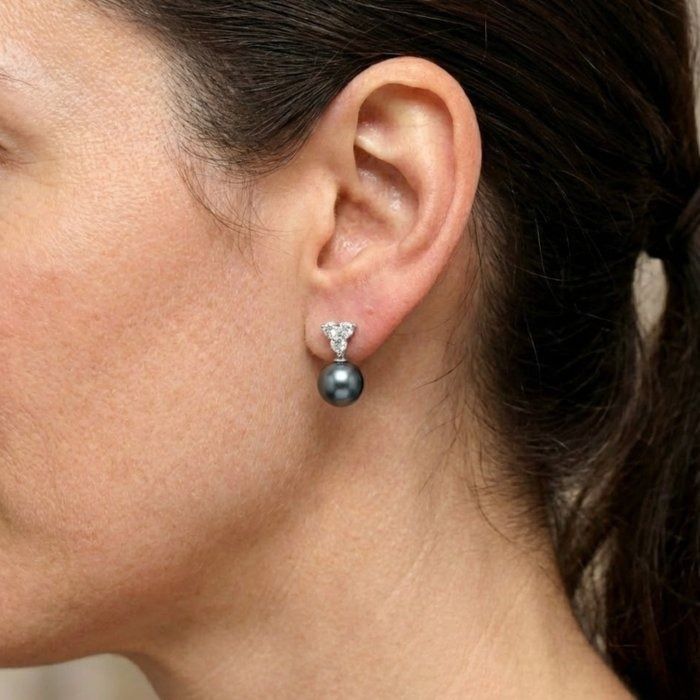 IGI Certified 17.50ct Fresh Water Cultured Pearls and Diamonds Earrings in 18k White Gold