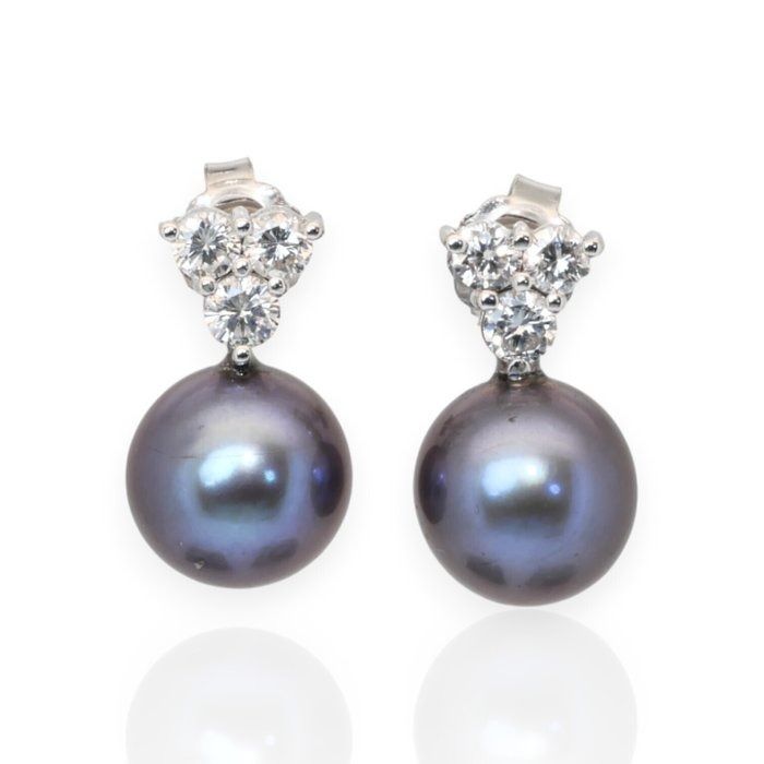 IGI Certified 17.50ct Fresh Water Cultured Pearls and Diamonds Earrings in 18k White Gold