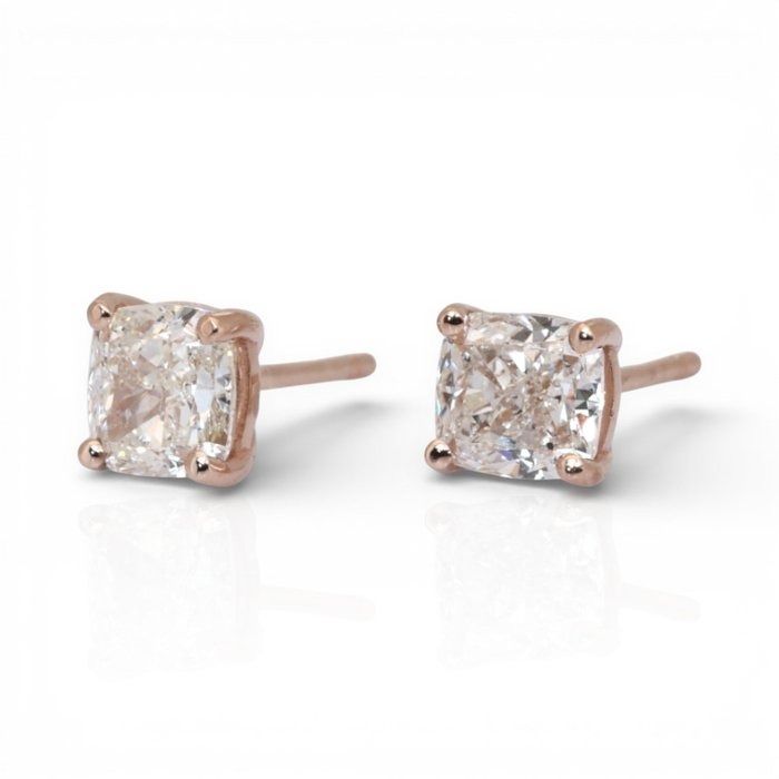 IGI Certified 2.01ct Diamonds Stud Earrings in 18k Rose Gold