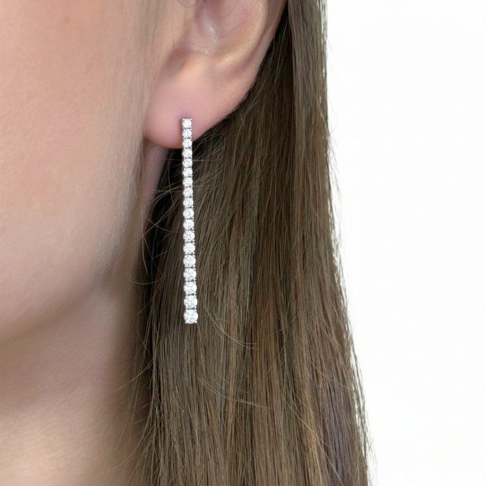 IGI Certified 2.16ct Diamonds Drop Earrings in 18k White Gold