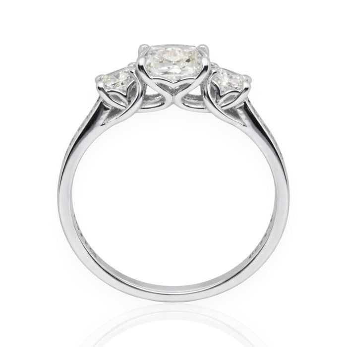IGI Certified 2.20ct Diamonds 3-Stone Ring in 18k White Gold