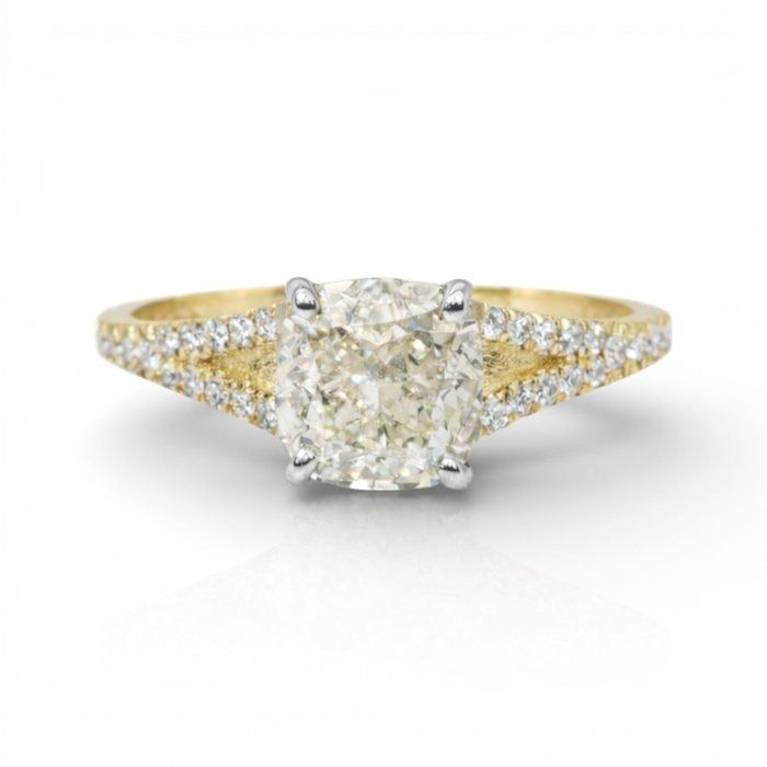 IGI Certified 2.26ct Diamonds Pave Ring in 18k Yellow & White Gold