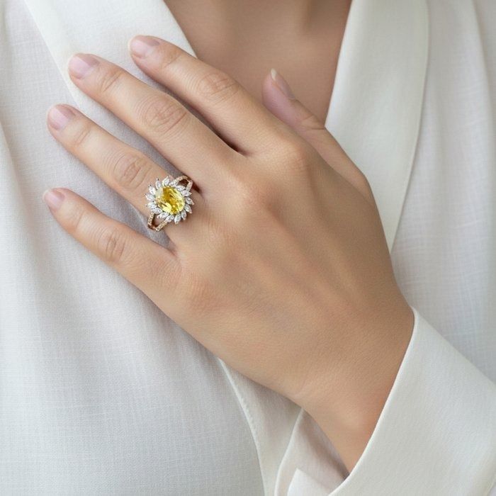 IGI Certified 3.94ct Sapphire and Diamonds Cluster Ring in 18k Yellow Gold