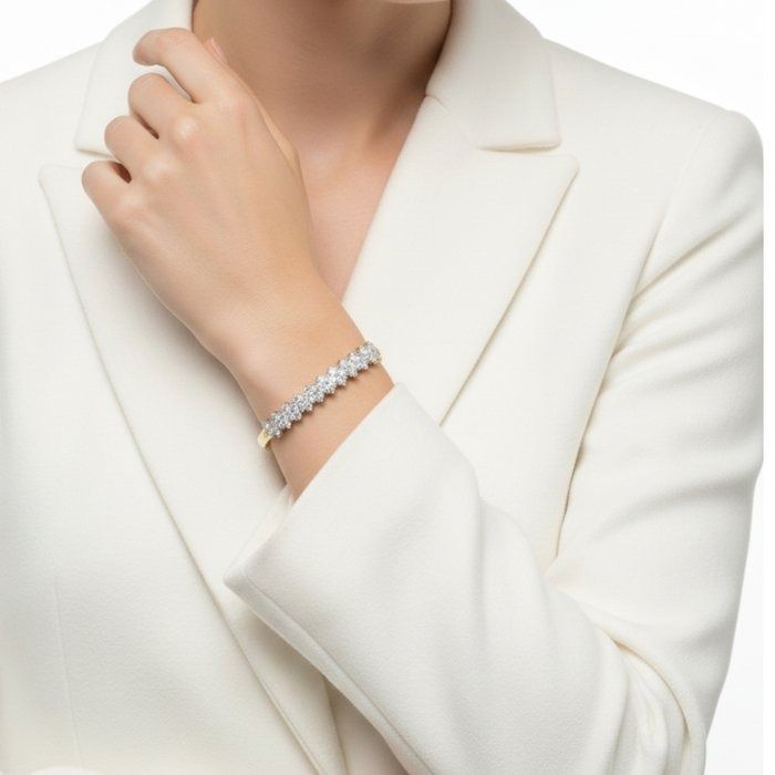 IGI Certified 4.18ct Diamonds Bangle in 18k White & Yellow Gold