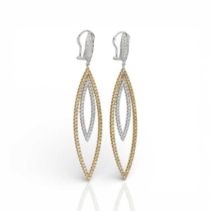IGI Certified 4.54ct Diamonds Drop Earrings in 18k Yellow & White Gold