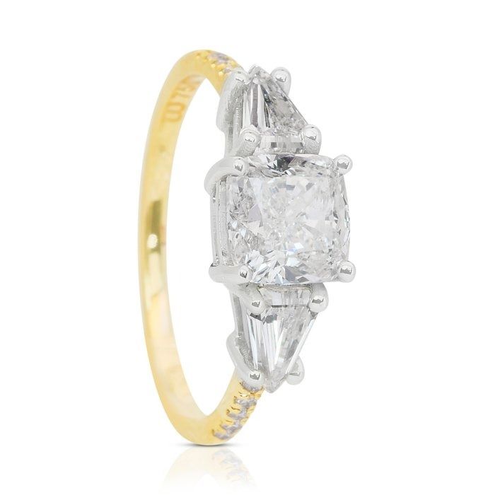 Impeccable 2.16ct Diamonds 3-Stone Ring in 18k Yellow & White Gold - IGI Certified