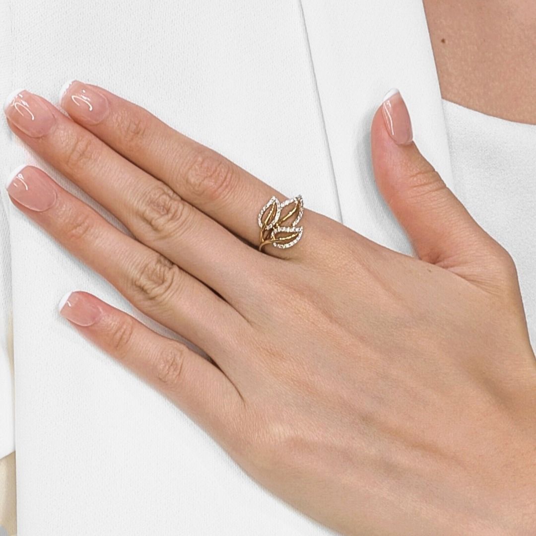 Intricate 0.24ct Leaf-design Diamond Ring in 14K Yellow Gold
