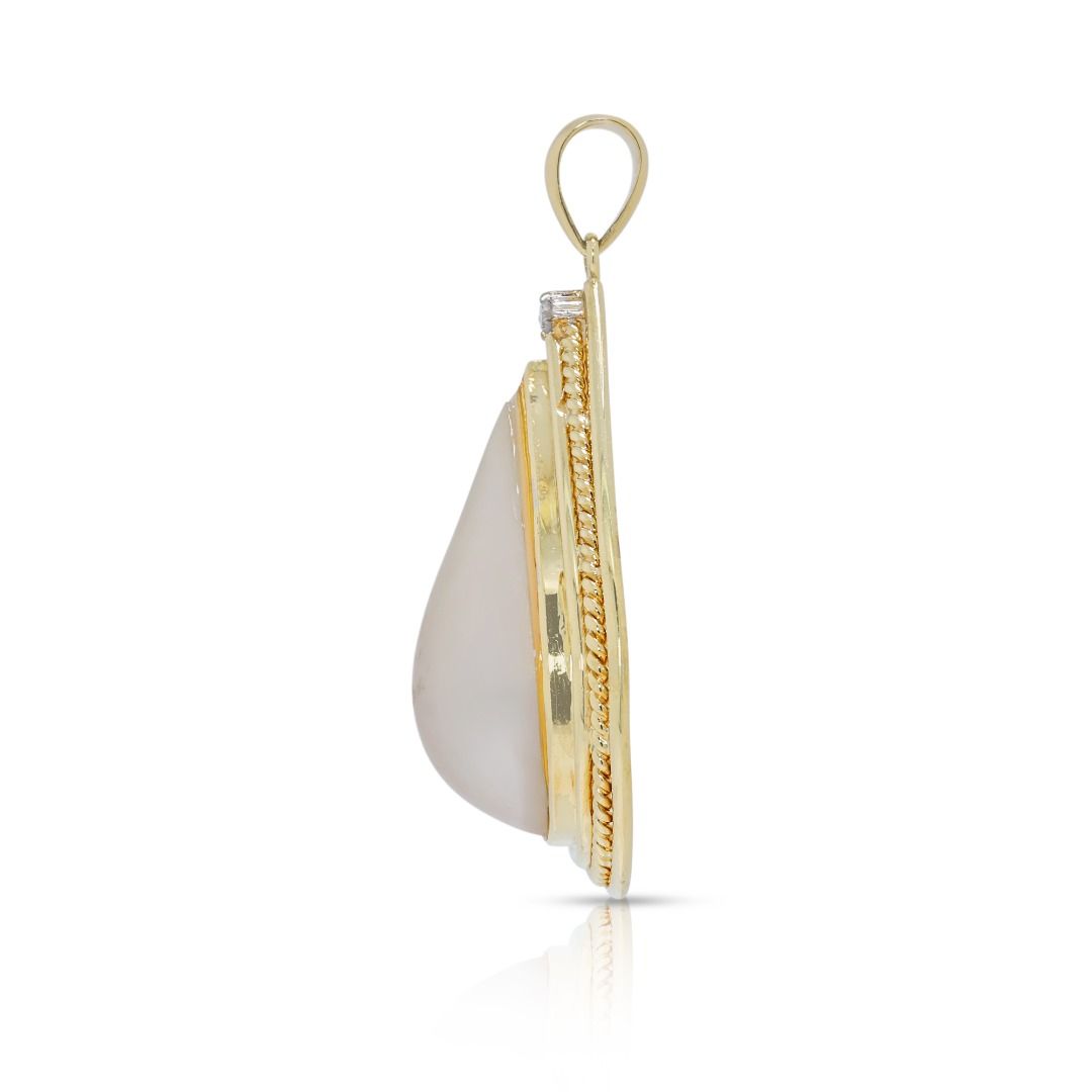 Luminous 0.01ct Natural Diamond & Mabe Pearl 14K Yellow Gold Pendant