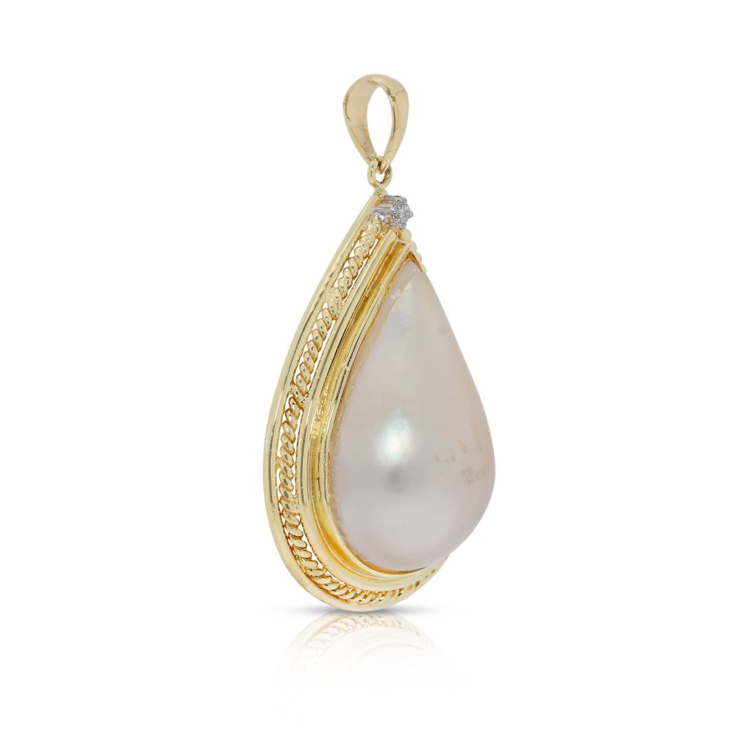 Luminous 0.01ct Natural Diamond & Mabe Pearl 14K Yellow Gold Pendant