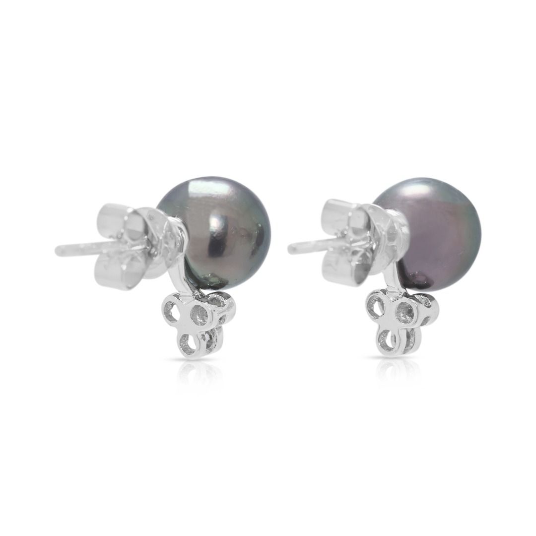 Luminous 0.12ct Natural Diamond & Freshwater Pearl 18K White Gold Stud Earrings