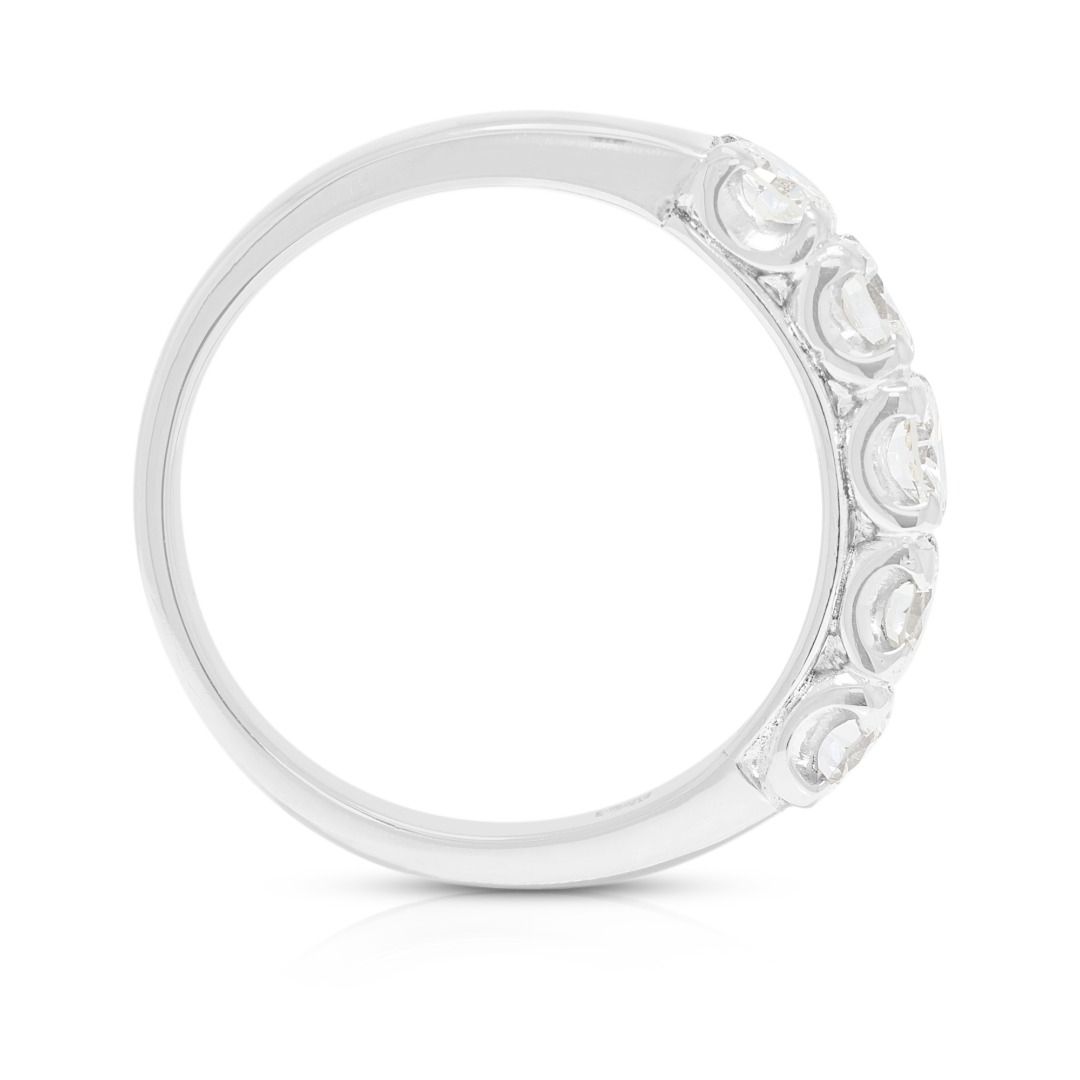 Luminous 0.90ct Natural Diamond Round Brilliant Five-Stone Band in Platinum