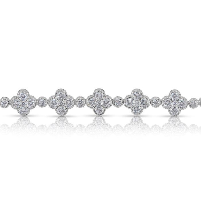 Luminous 2.46ct Diamonds Bracelet in 18k White Gold - IGI Certified