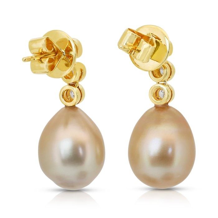 Lustrous 11.48ct Salt Water Pearls and Diamonds Drop Earrings in 18k Yellow Gold - IGI Certified