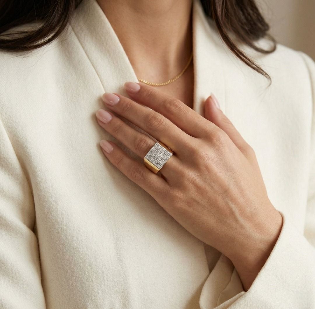 Luxuriöser 0,67ct Diamantring mit breiter Fassung in 18K Gelbgold
