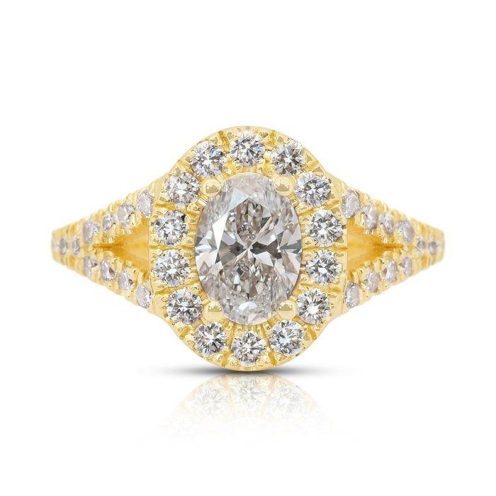 Luxurious 1.10ct Diamonds Halo Ring in 18k Yellow Gold - IGI Certified