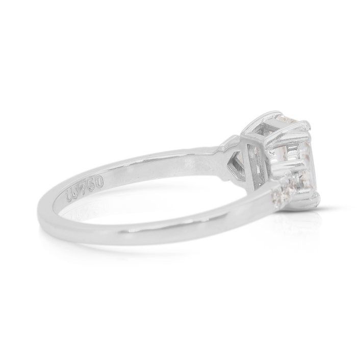 Luxurious 1.54ct Diamonds 3-Stone Ring in 18k White Gold - IGI Certified