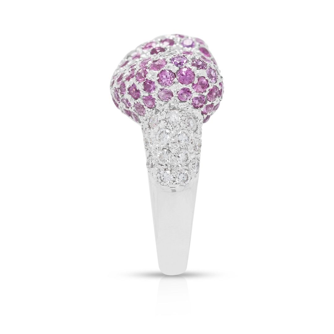 Luxuriöser 4,87ct Pinker Saphir mit 0,850ct Diamanten Pave Herz Statement Ring in 18K Weißgold