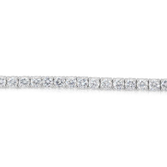 Luxurious 7.35ct Diamonds Tennis Bracelet in 18k White Gold - IGI Certified