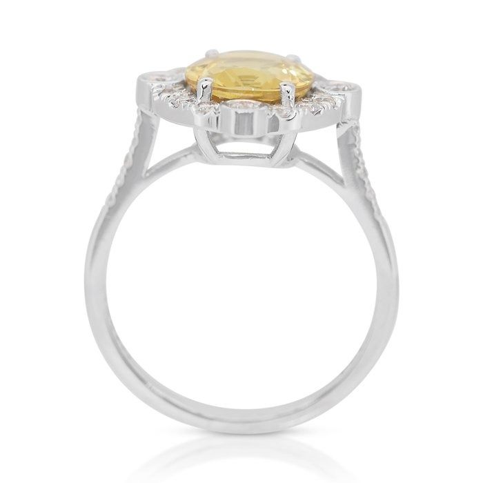 Mesmerizing 3.56ct Sapphire and Diamonds Cluster Ring in 14k White Gold - IGI Certified