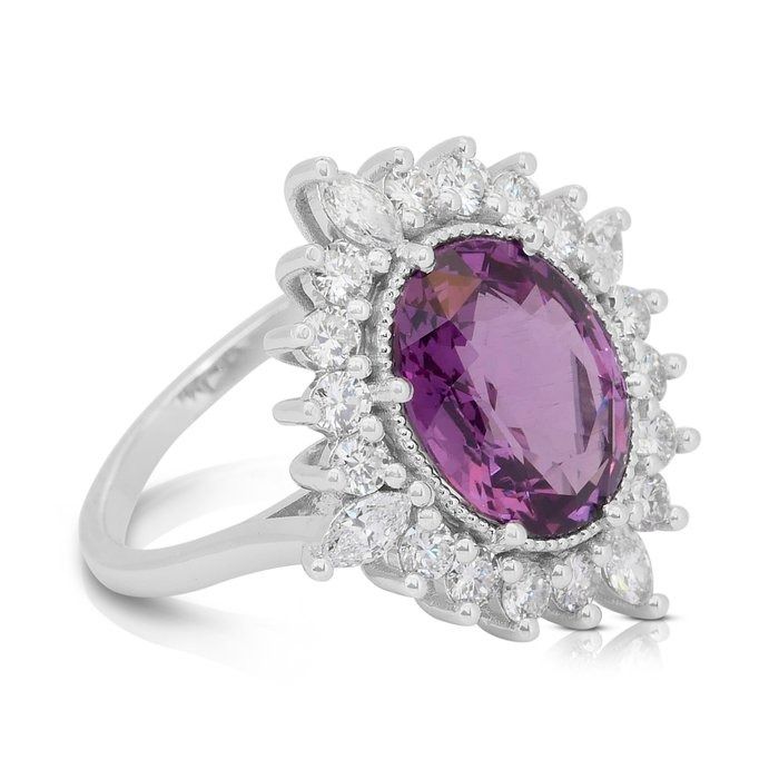 Mesmerizing 6.49ct Garnet and Diamonds Cocktail Ring in 18k White Gold - GIA Certified