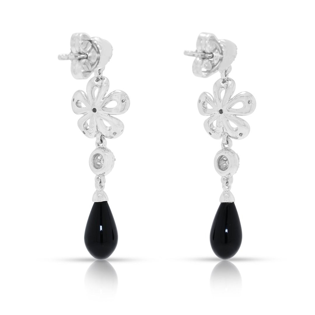 Noir Tropfenohrringe mit 2,36 Karat Naturdiamanten und birnenförmigem Onyx in 18K Weißgold (Neu)