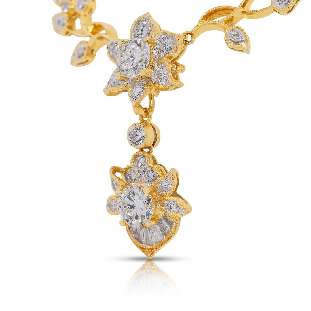 Opulent 2.91ct Natural Diamond Floral Necklace in 18K Yellow Gold