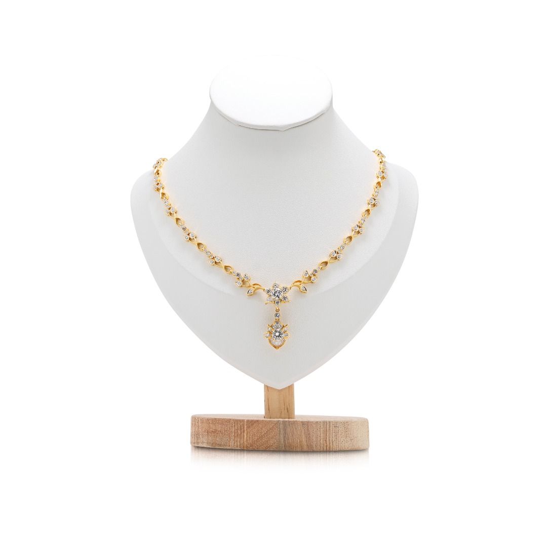 Opulent 2.91ct Natural Diamond Floral Necklace in 18K Yellow Gold