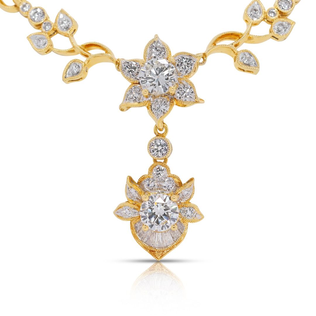 Opulent 2.91ct Natural Diamond Floral Necklace in 18K Yellow Gold