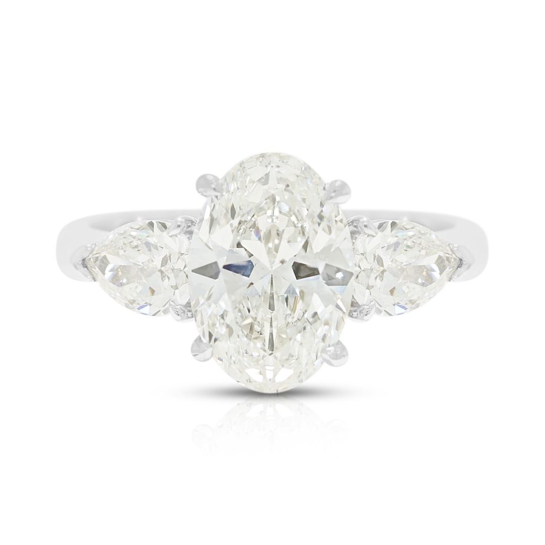 Opulenter 3,35 Karat Ring mit natürlichen Diamanten in Dreistein-Trilogie-Fassung aus 18K Weißgold – GIA-zertifiziert