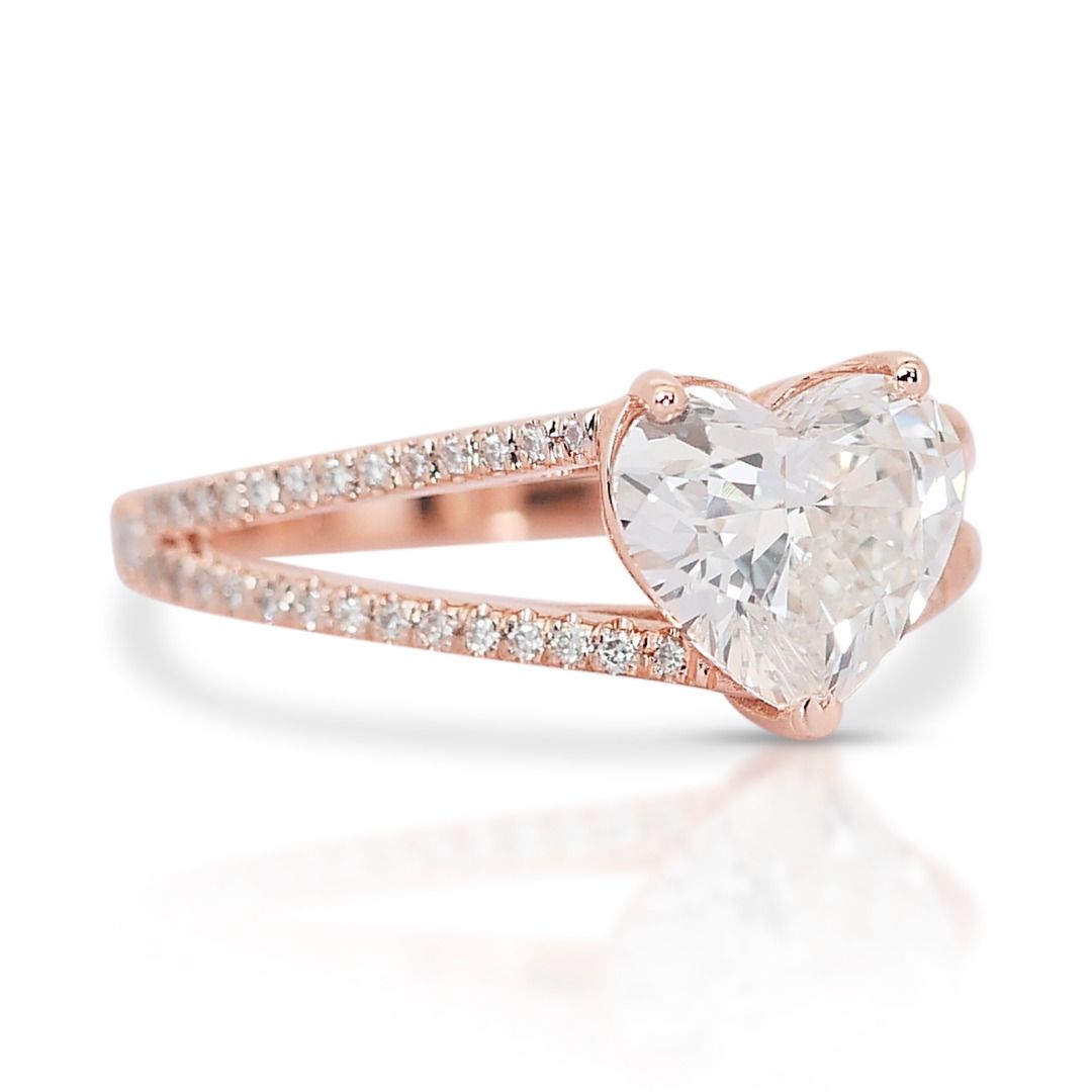 Pretty 2.03ct Diamond Pave Ring in 18K Rose Gold