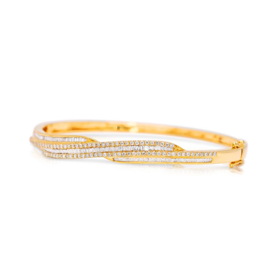 Refined 0.97ct Natural Diamond Cluster Bracelet in 9K Yellow Gold (New and Unworn)